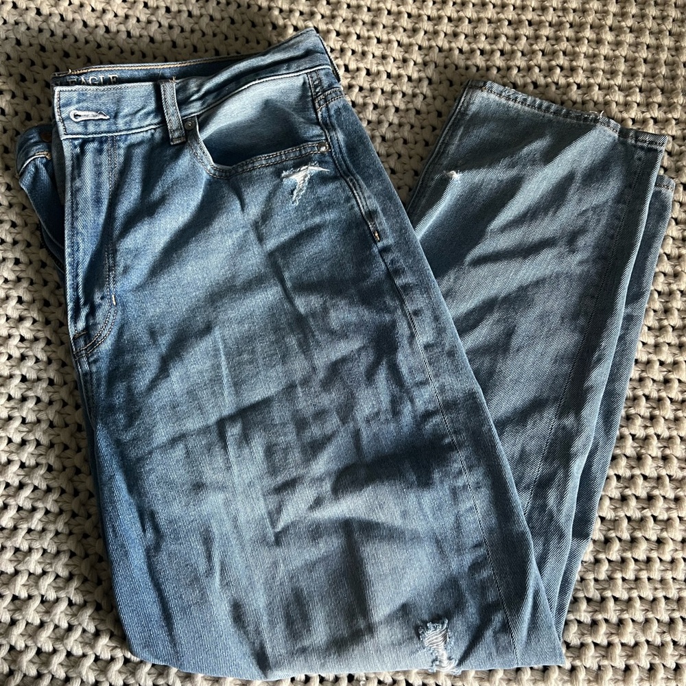 American Eagle Mom Jeans